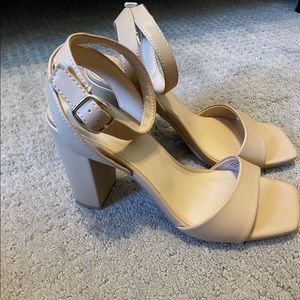 Target size 7.5. 4 inch block heels